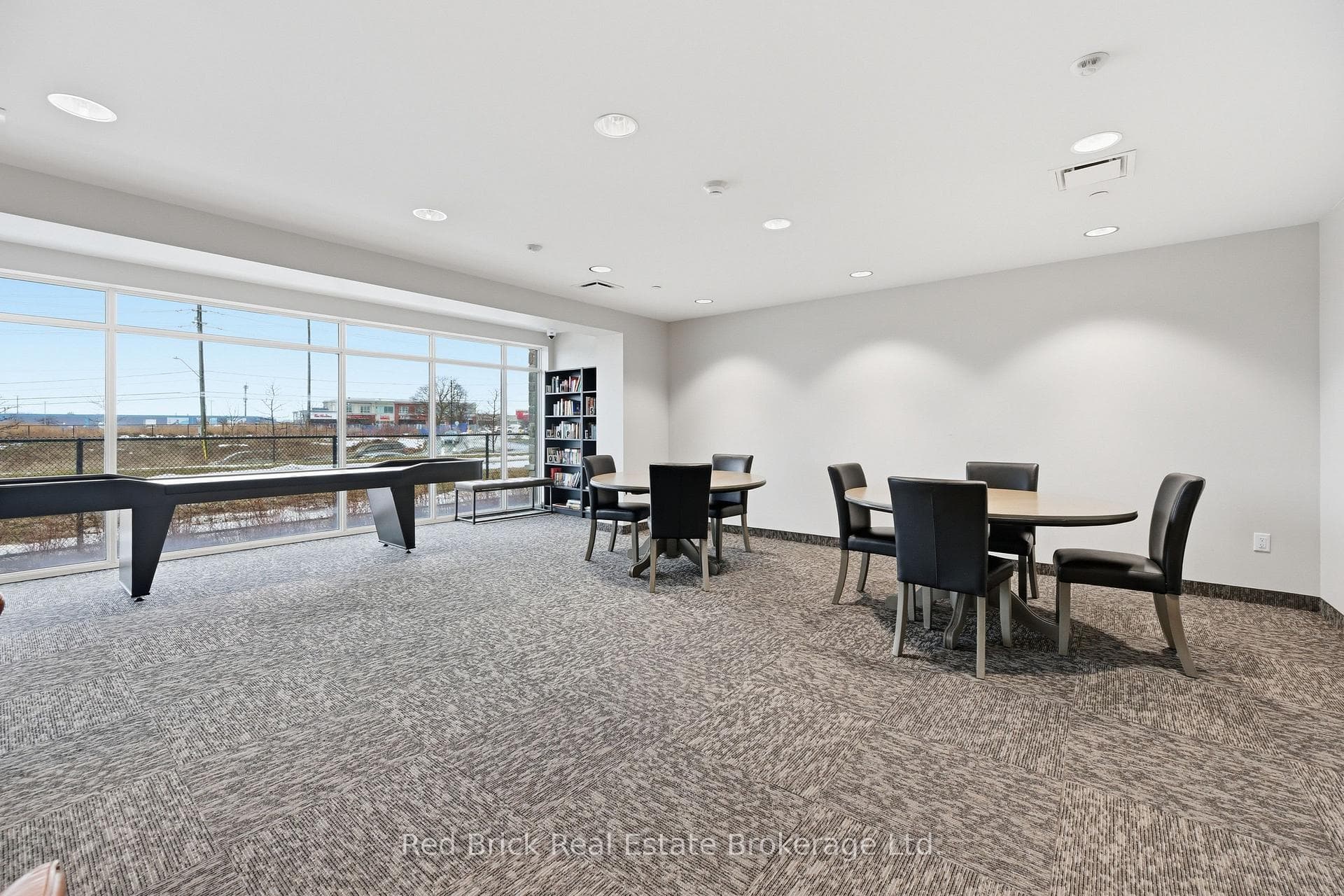 Games room on main floor