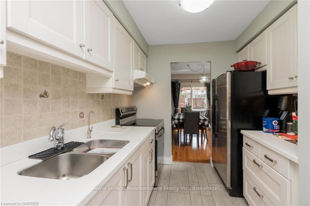 76 JOHN Street photo 7