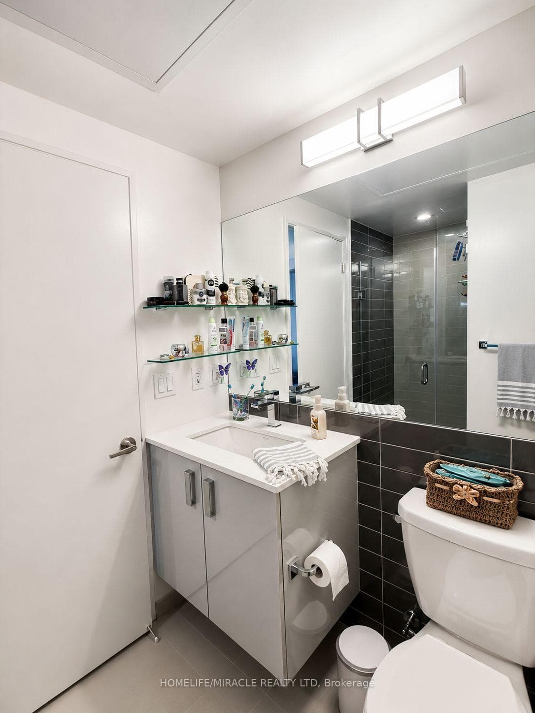 26 Gibbs Road Unit 543 photo 23