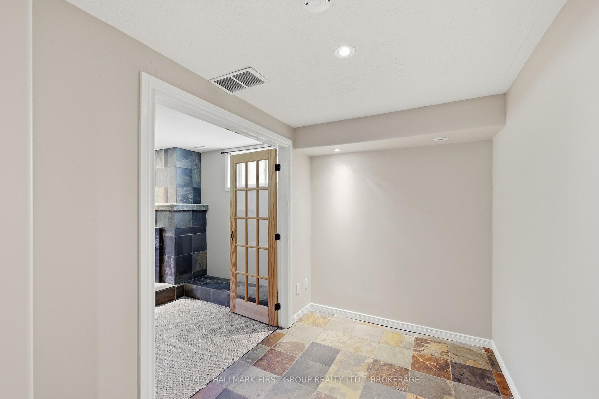 759 Tanner Drive photo 27