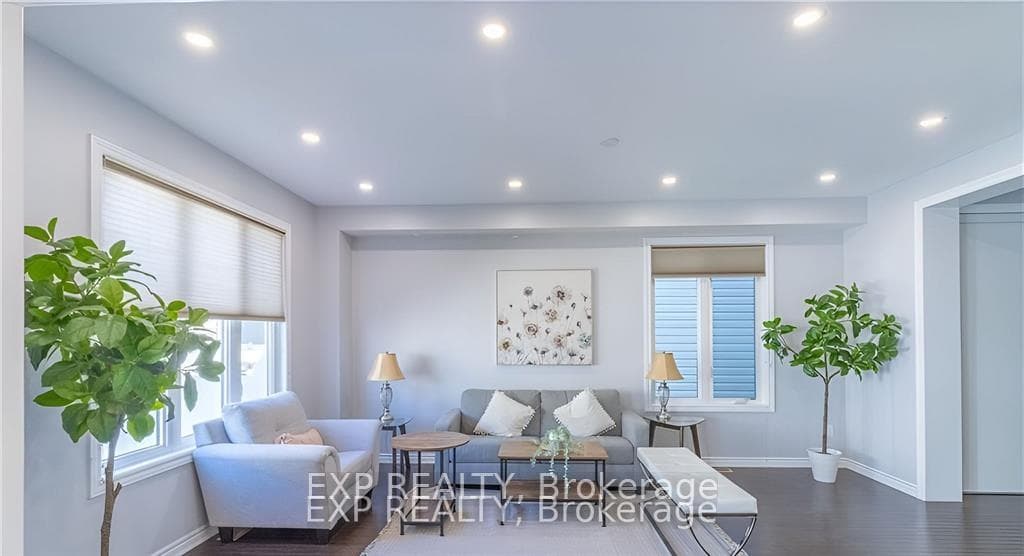 320 Autumnfield Street photo 4