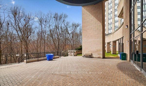 3 Hickory Tree Road Unit 2005 photo 19