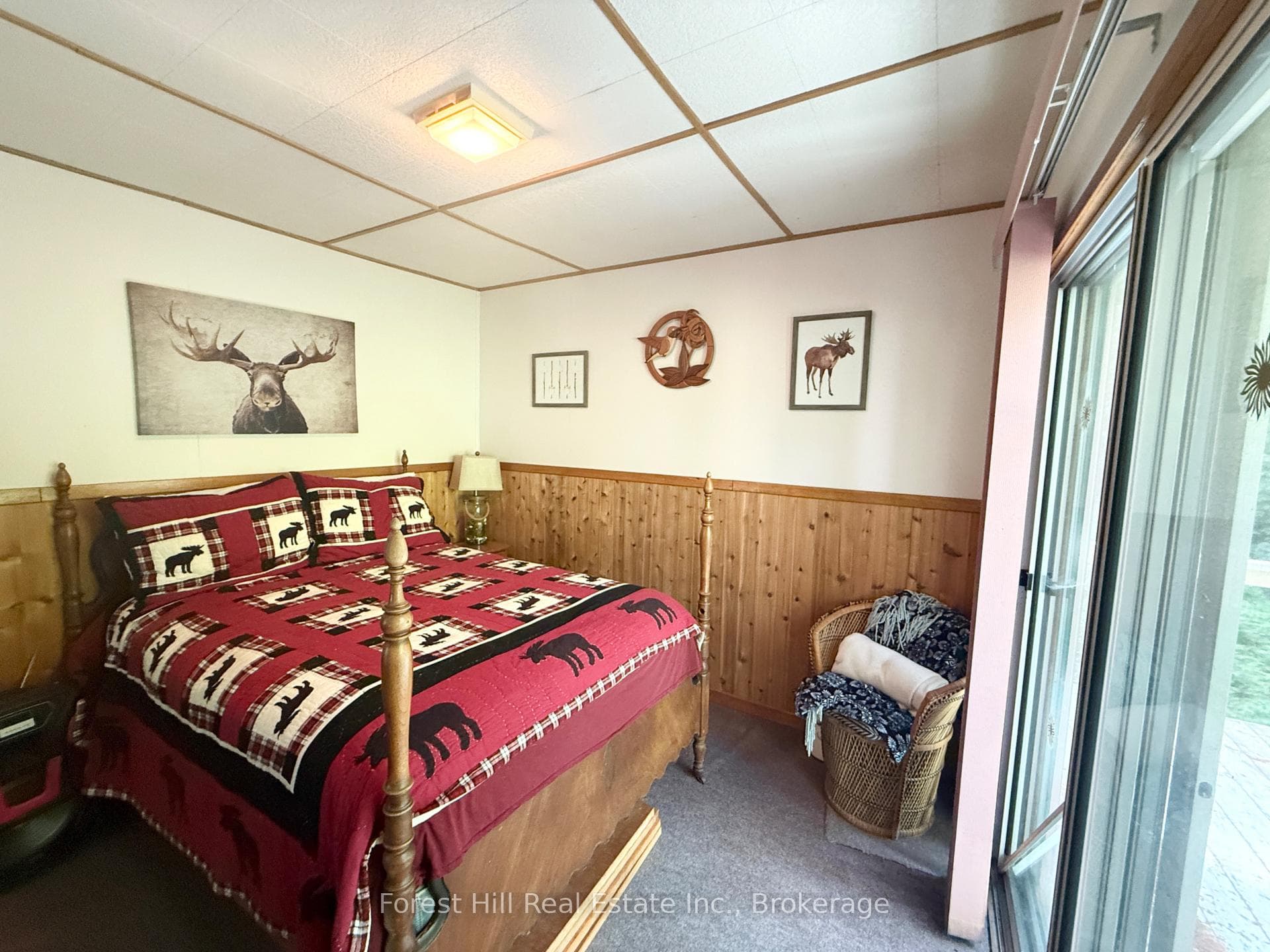 935 Limberlost Road photo 37