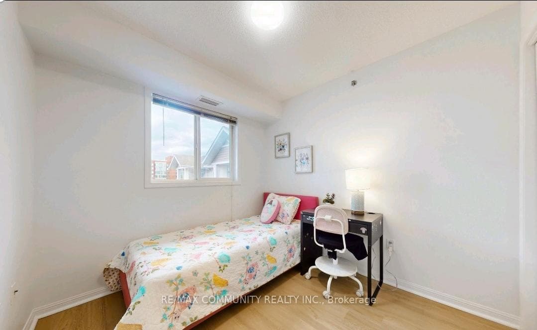 5225 Finch Avenue Unit 423 photo 17