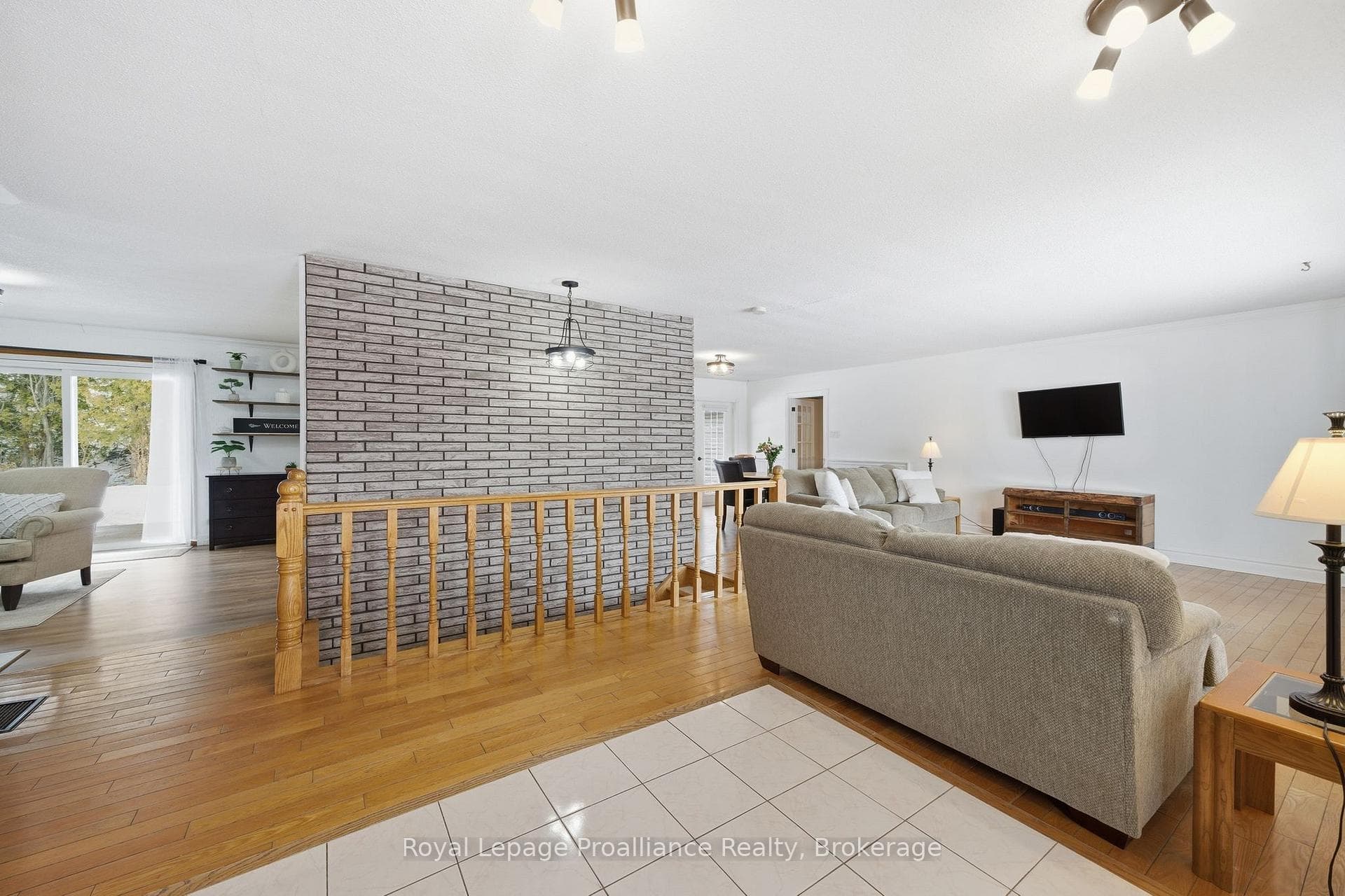 416 GOSPEL Road photo 8