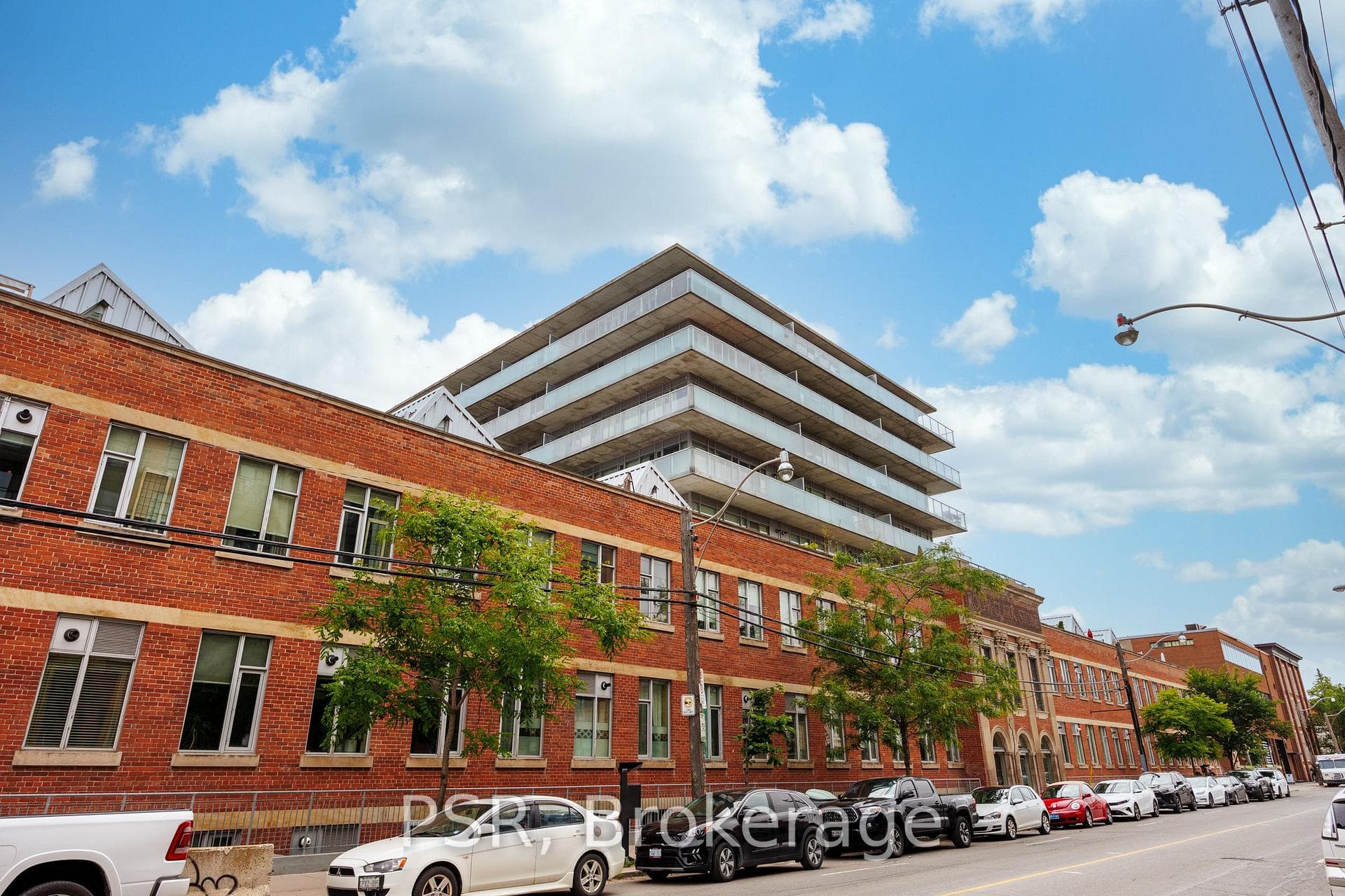 201 Carlaw Avenue Unit 311 photo 1