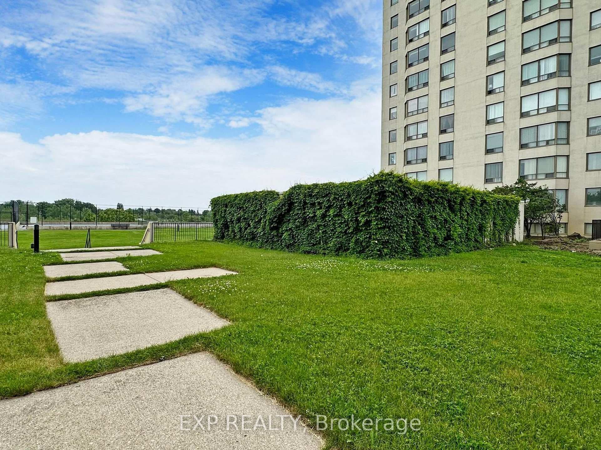3 Greystone Walk Drive Unit 822 photo 30