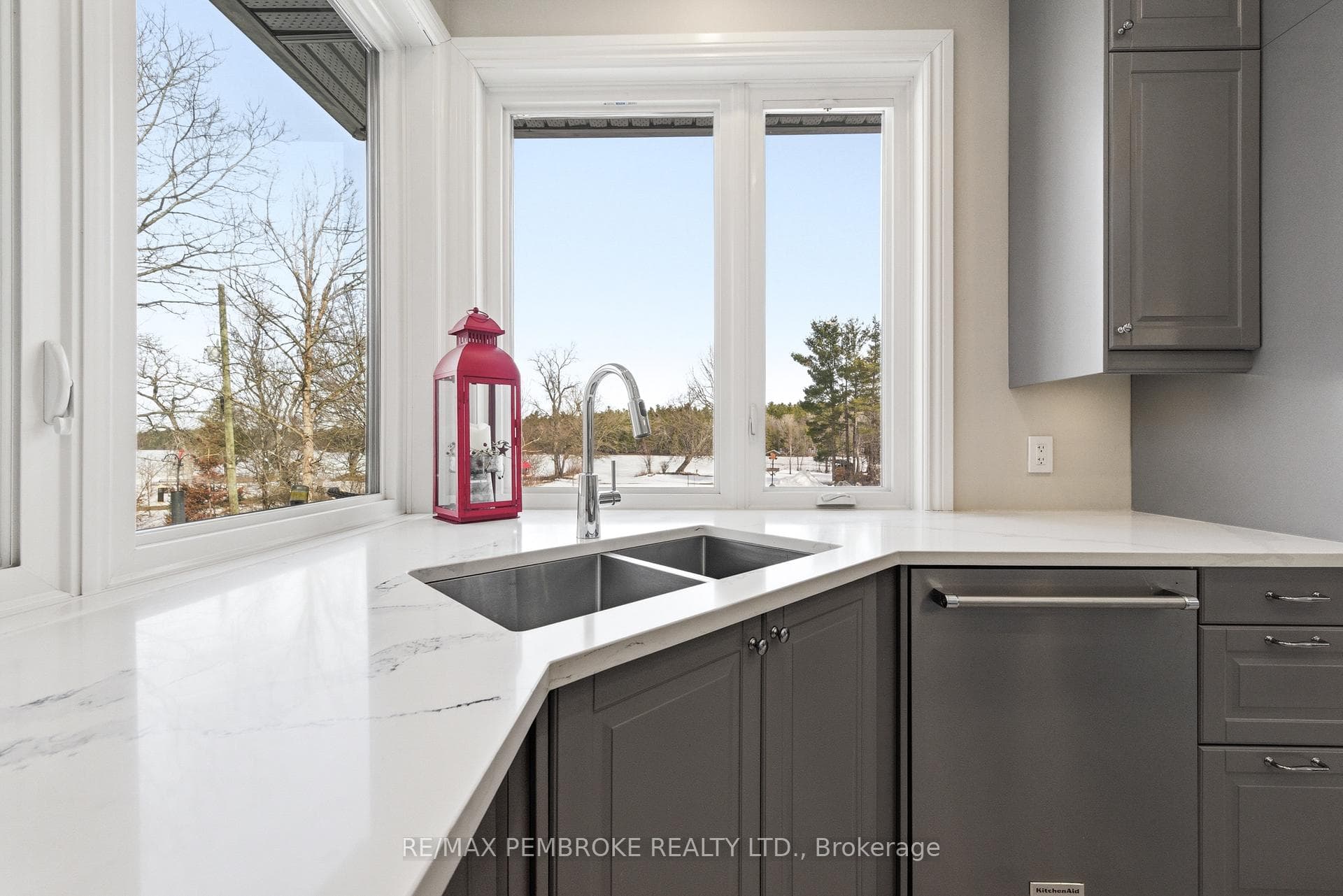 1034 Rantz Road photo 10