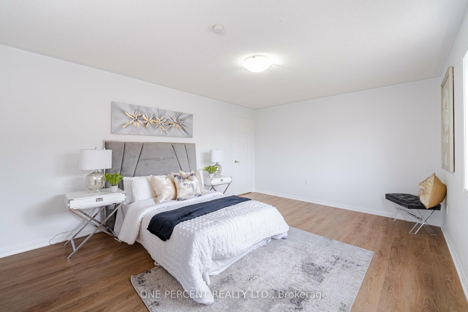 949 Vickerman Way photo 25