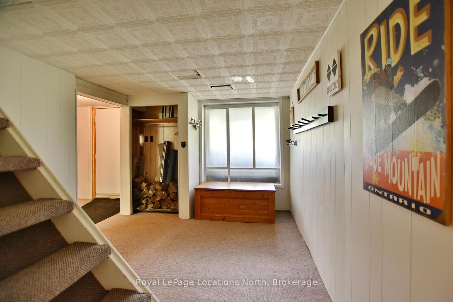 113 ALPINE Crescent photo 38
