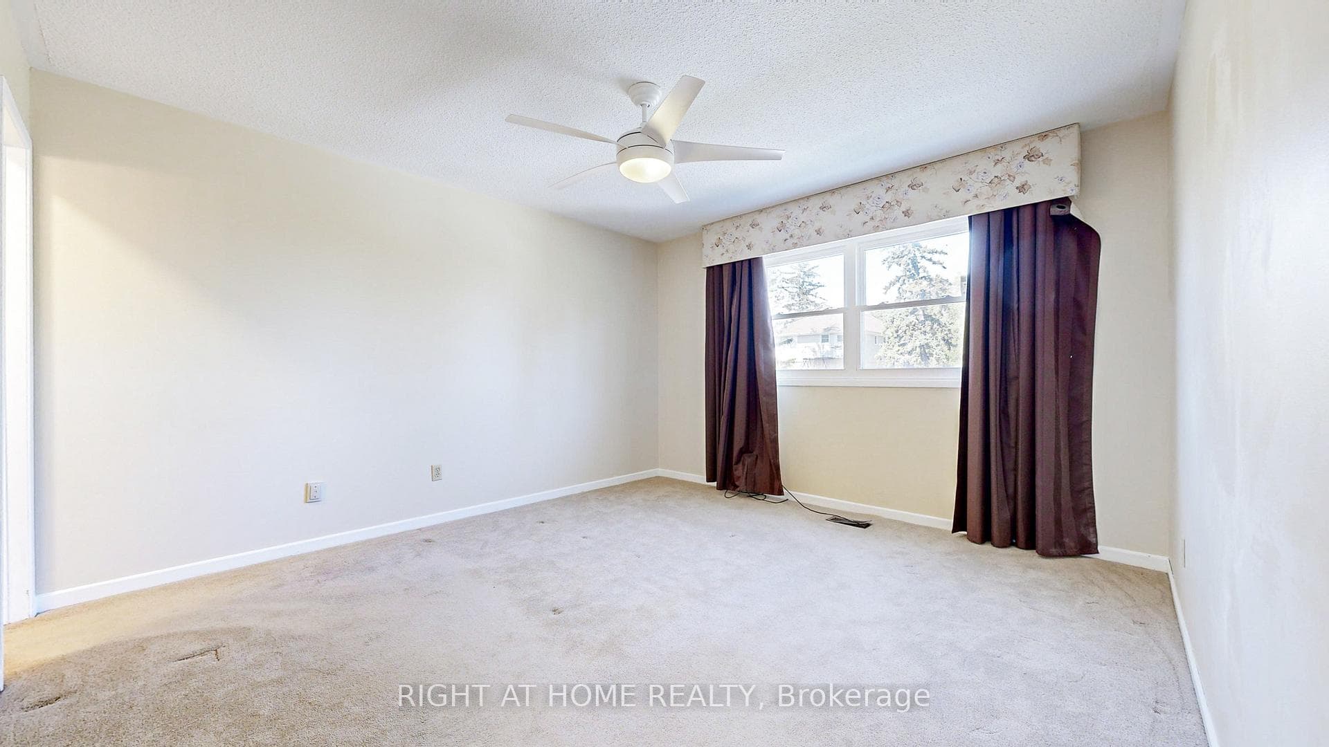 38 Colette Drive Unit Upper photo 26