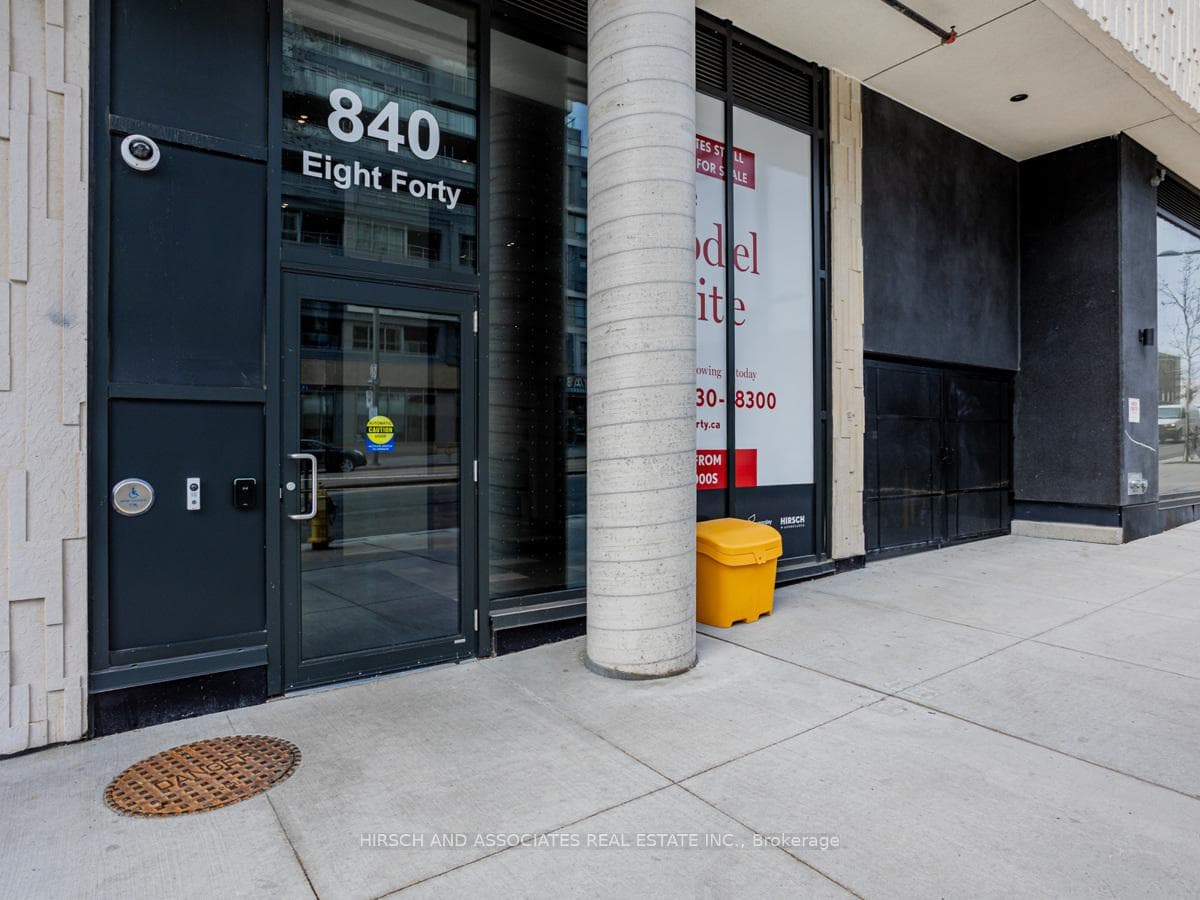 840 St. Clair Avenue Unit 102 photo 26
