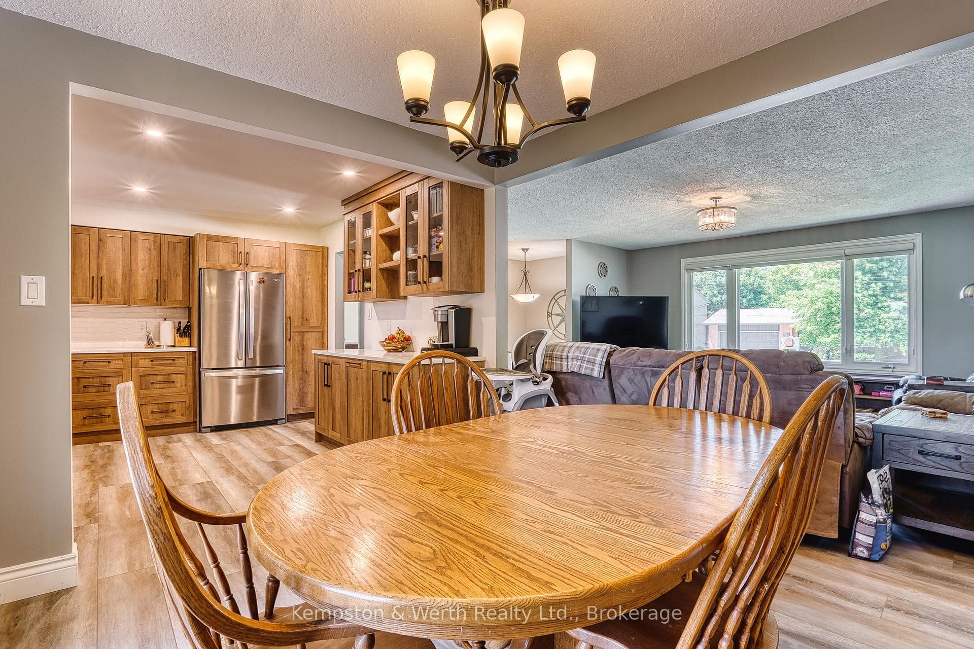 428 Boyne Avenue photo 16
