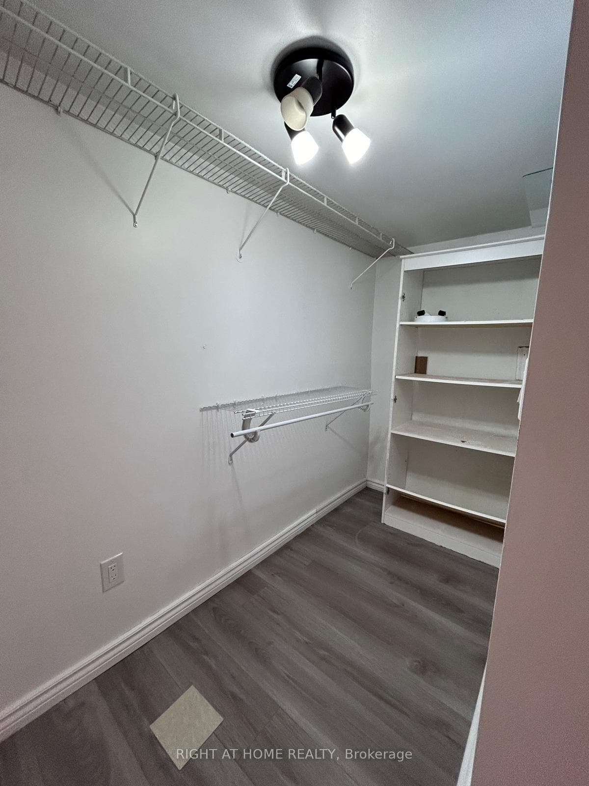 39 Longfellow Court Unit Bsmnt photo 12