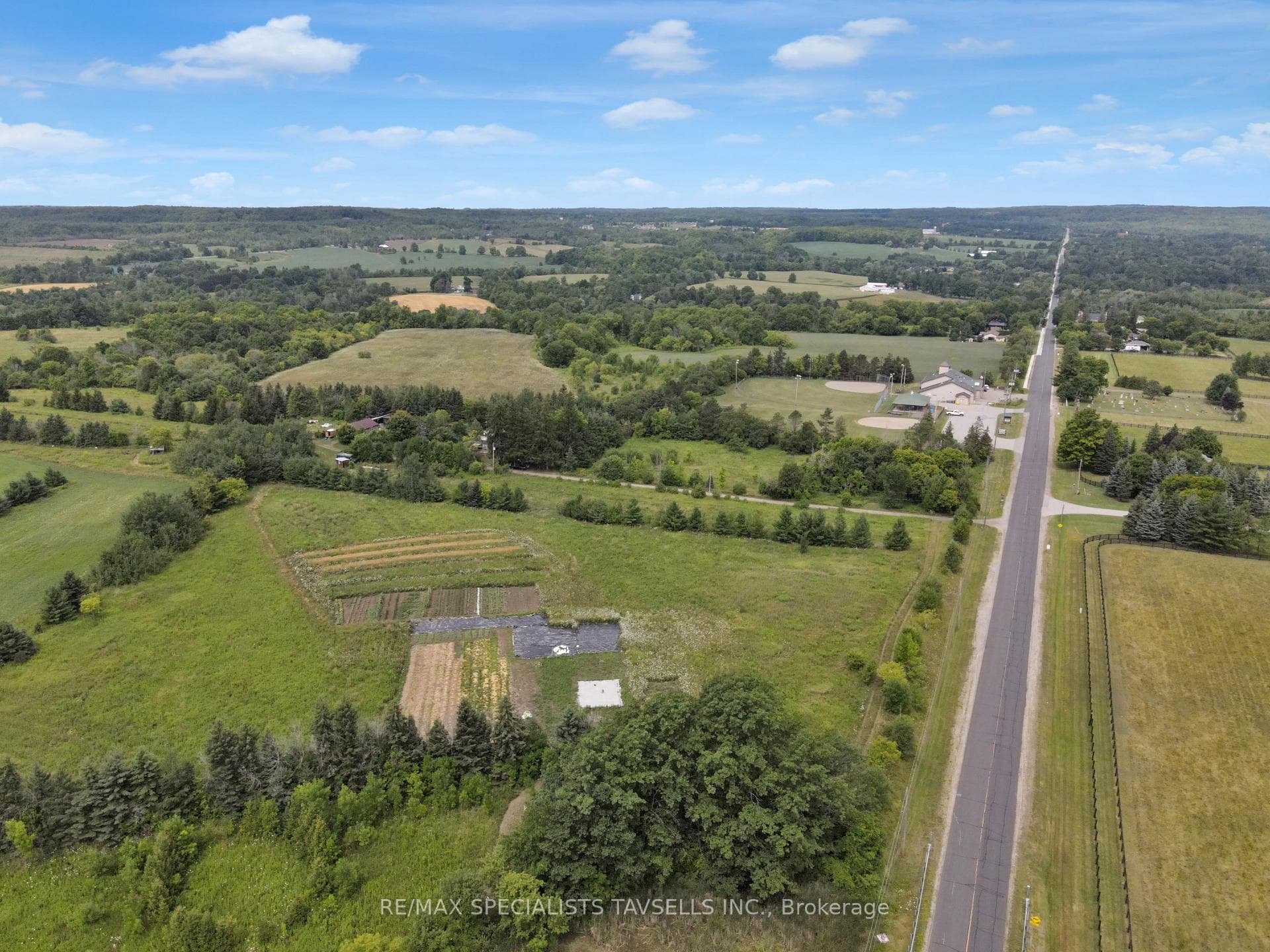 14130 Creditview Road photo 6