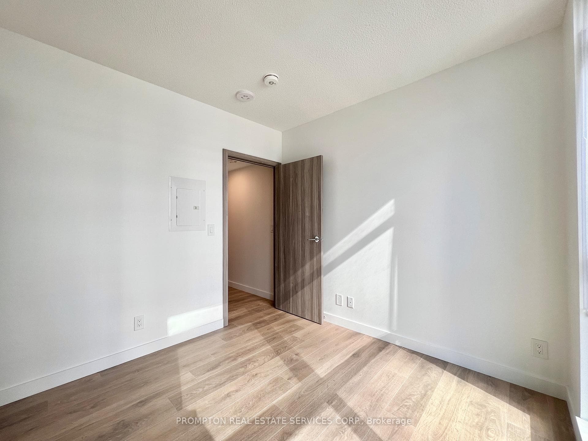 38 Widmer Street Unit 701 photo 25