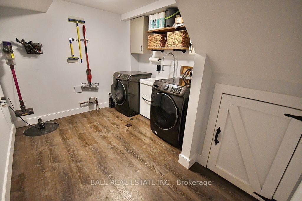 20 Josselyn Drive photo 28