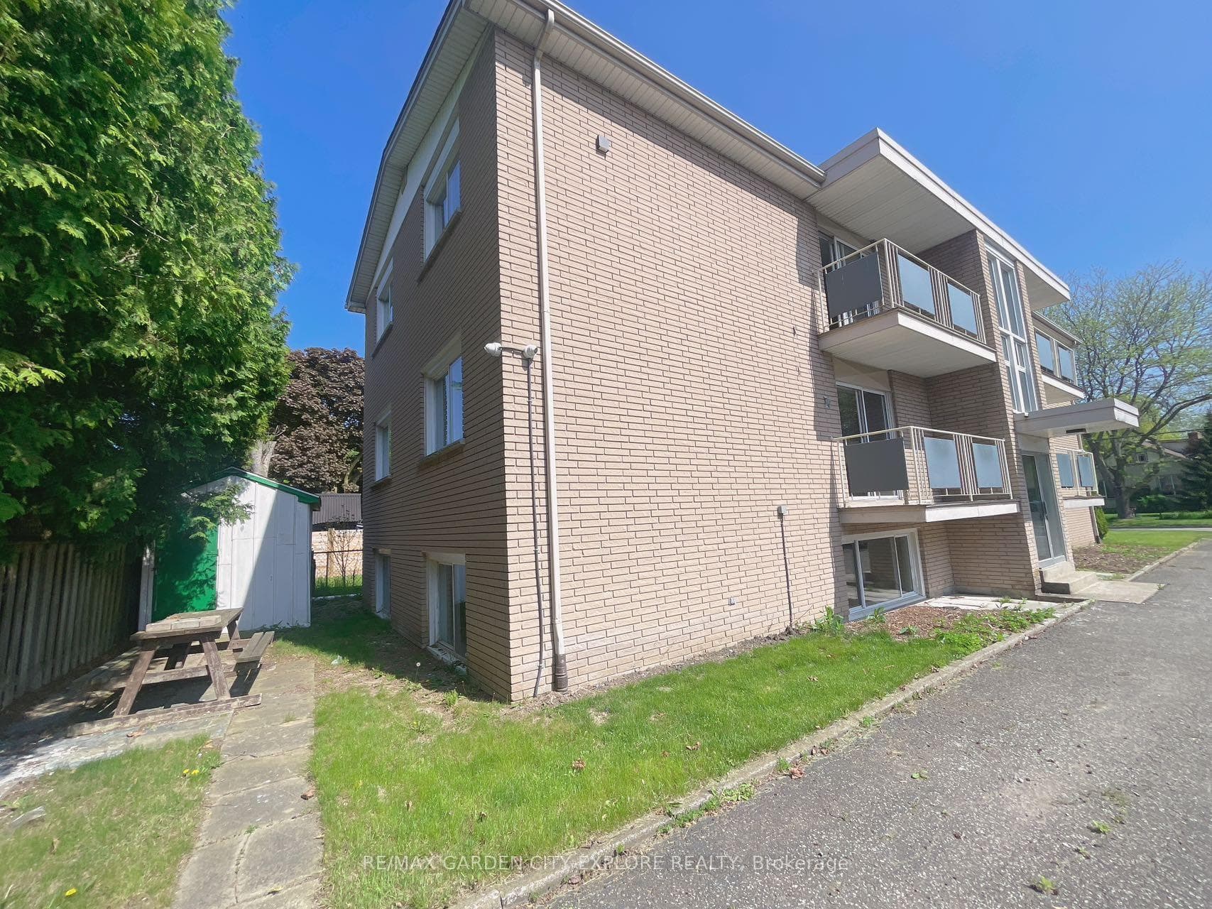 15 John Street Unit 1 photo 2