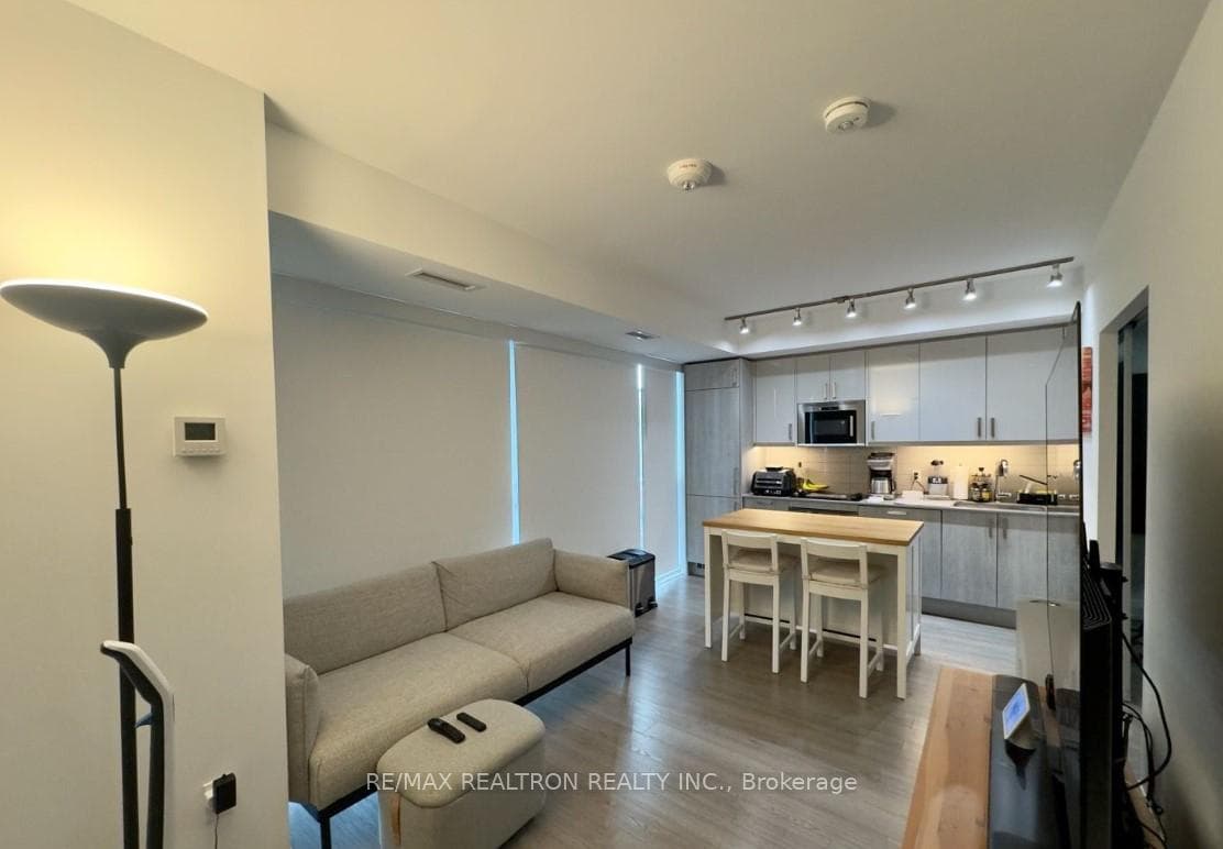 77 Mutual Street Unit 3005 photo 7