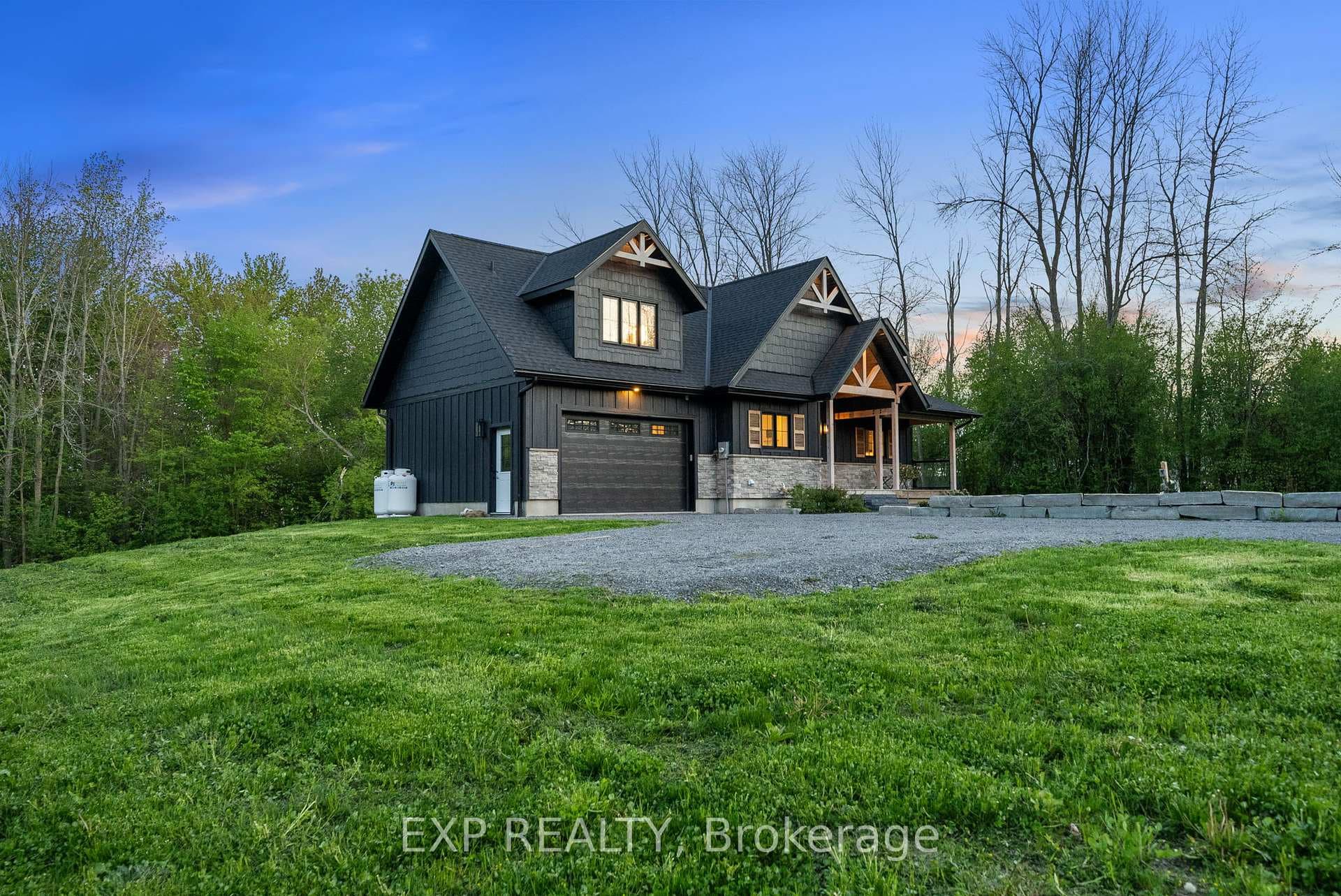 1499 Lakeside Drive photo 2