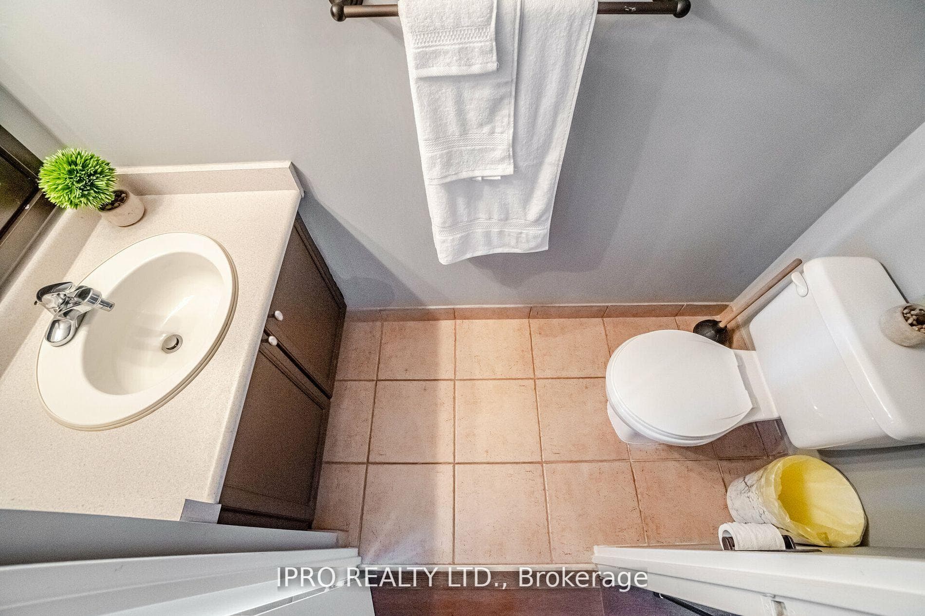 250 Manitoba Street Unit 715 photo 18