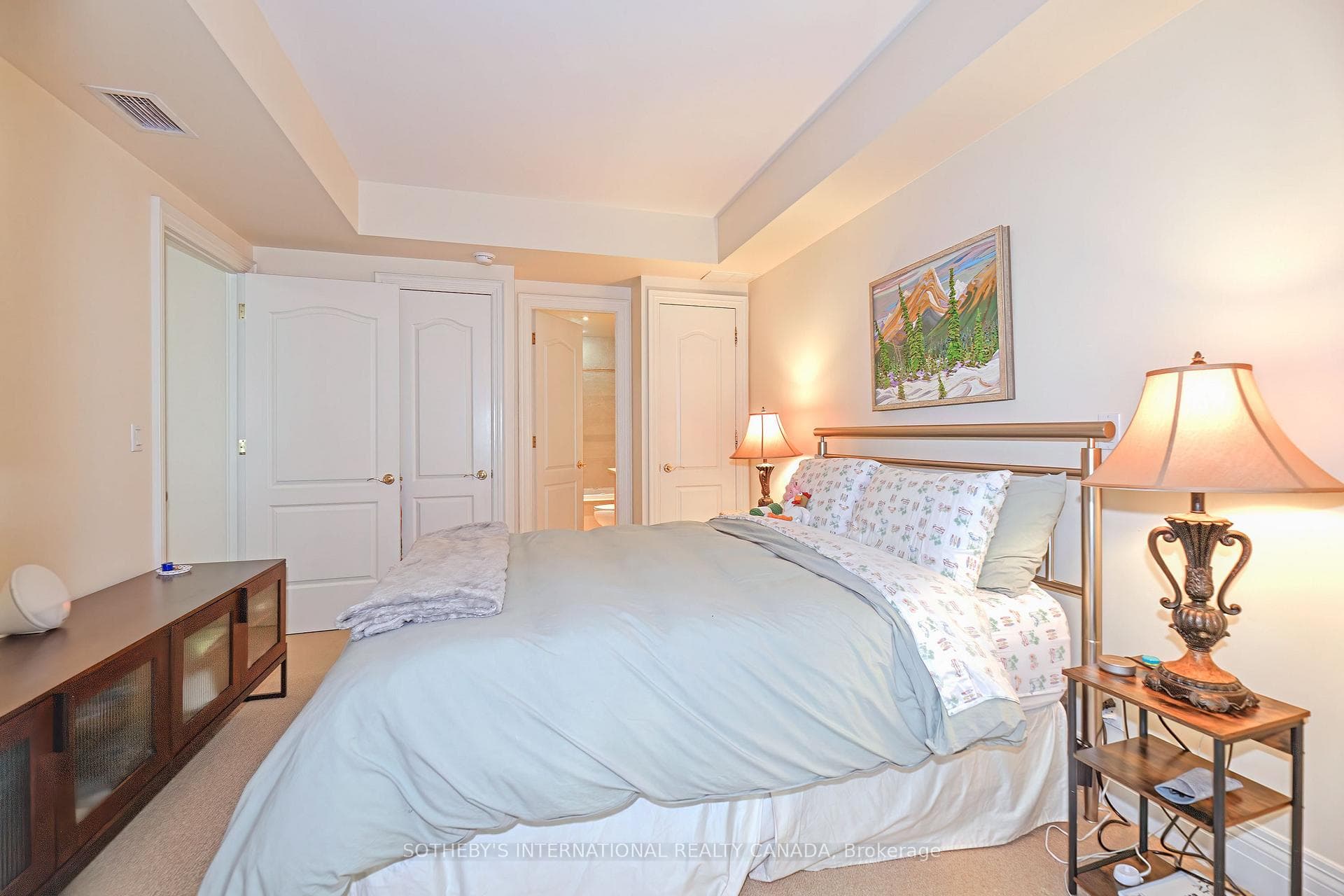 33 Delisle Avenue Unit 304 photo 10
