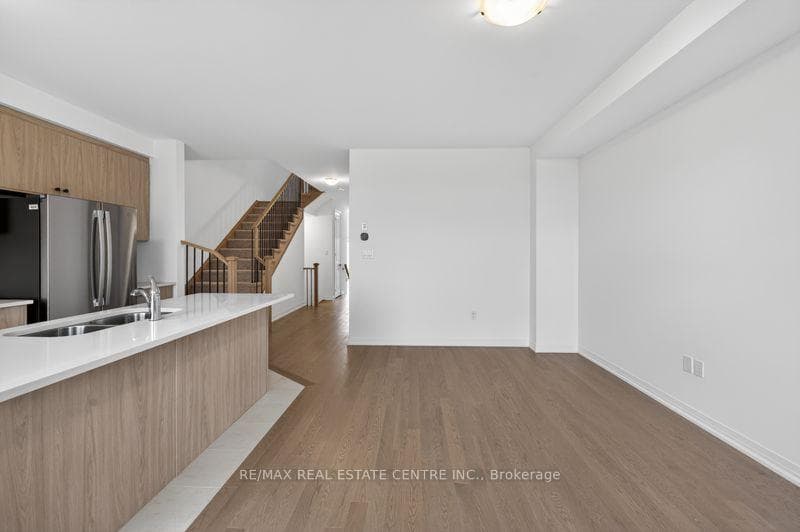 489 Jack Wilford Way photo 11