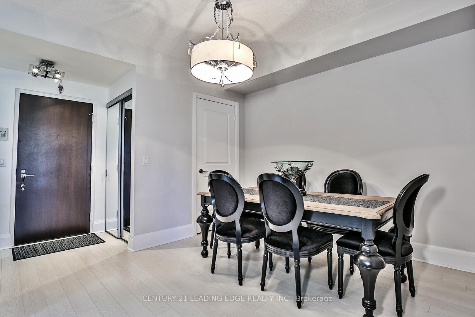 100 Harrison Garden Boulevard Unit 221 photo 8