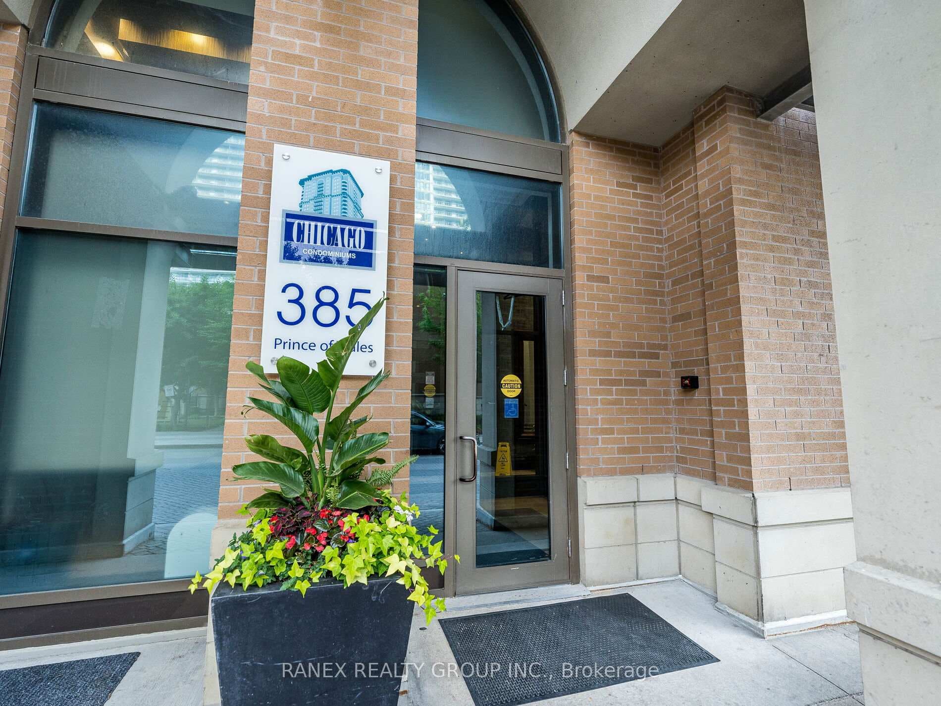 385 Prince Of Wales Drive Unit 416 photo 4