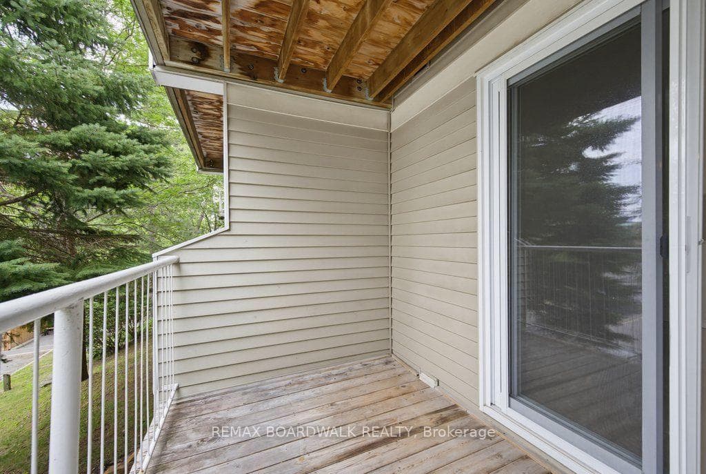 250 Brittany Drive Unit 207 photo 22