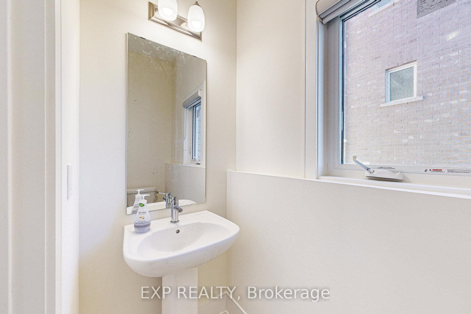 36 Golden Meadows Drive photo 22