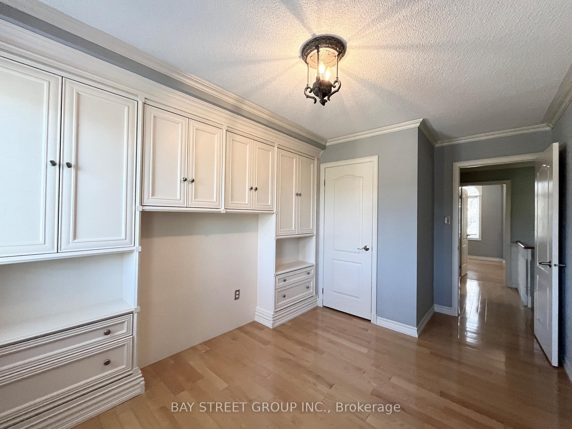 180 Blue Willow Drive Unit 43 photo 32