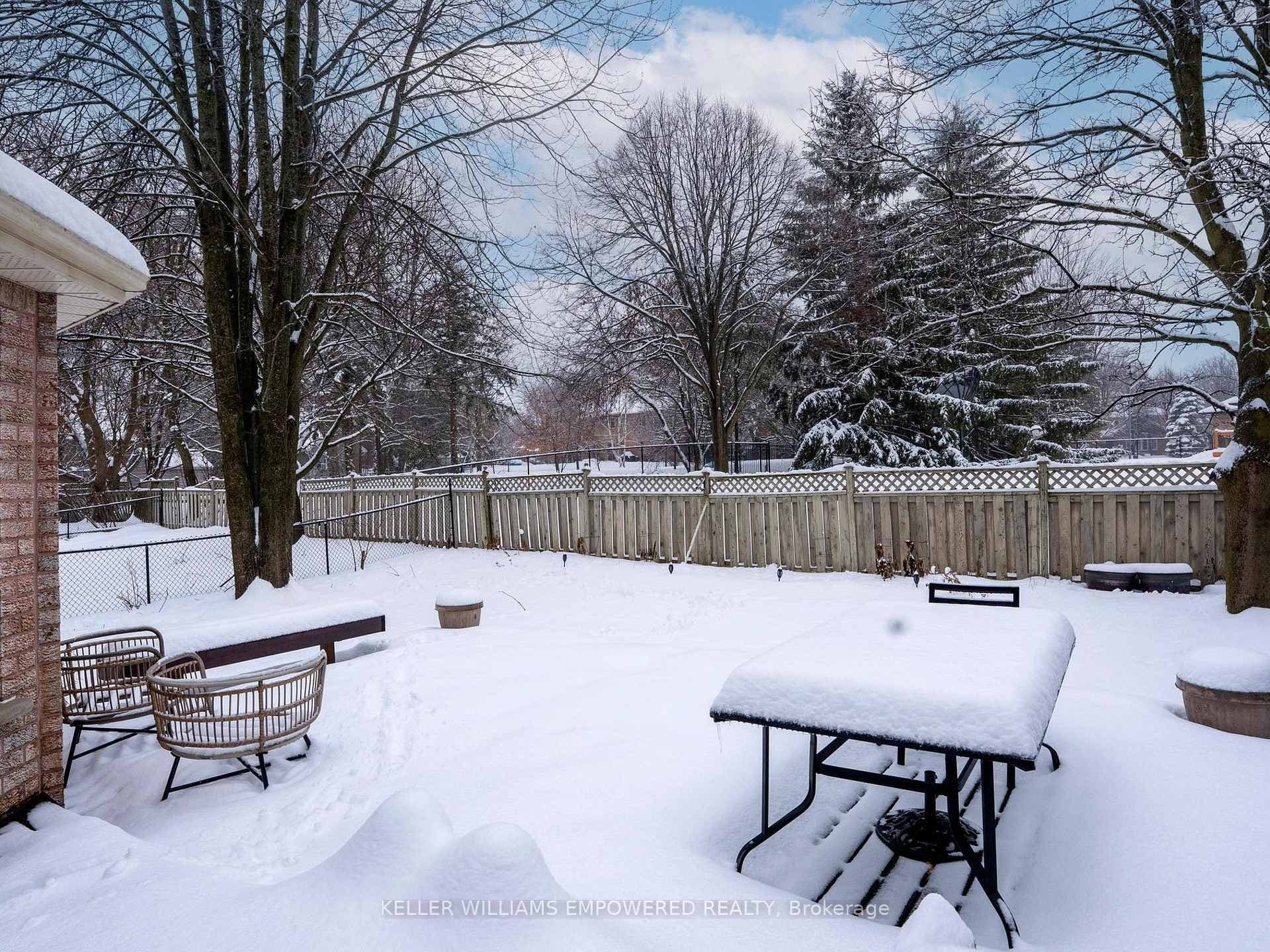 61 Gilbank Drive photo 7