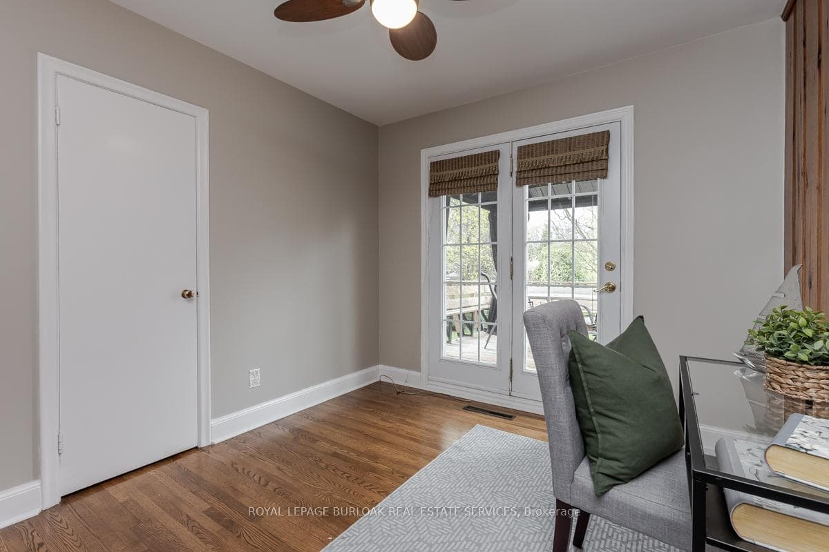1360 Fisher Avenue photo 29