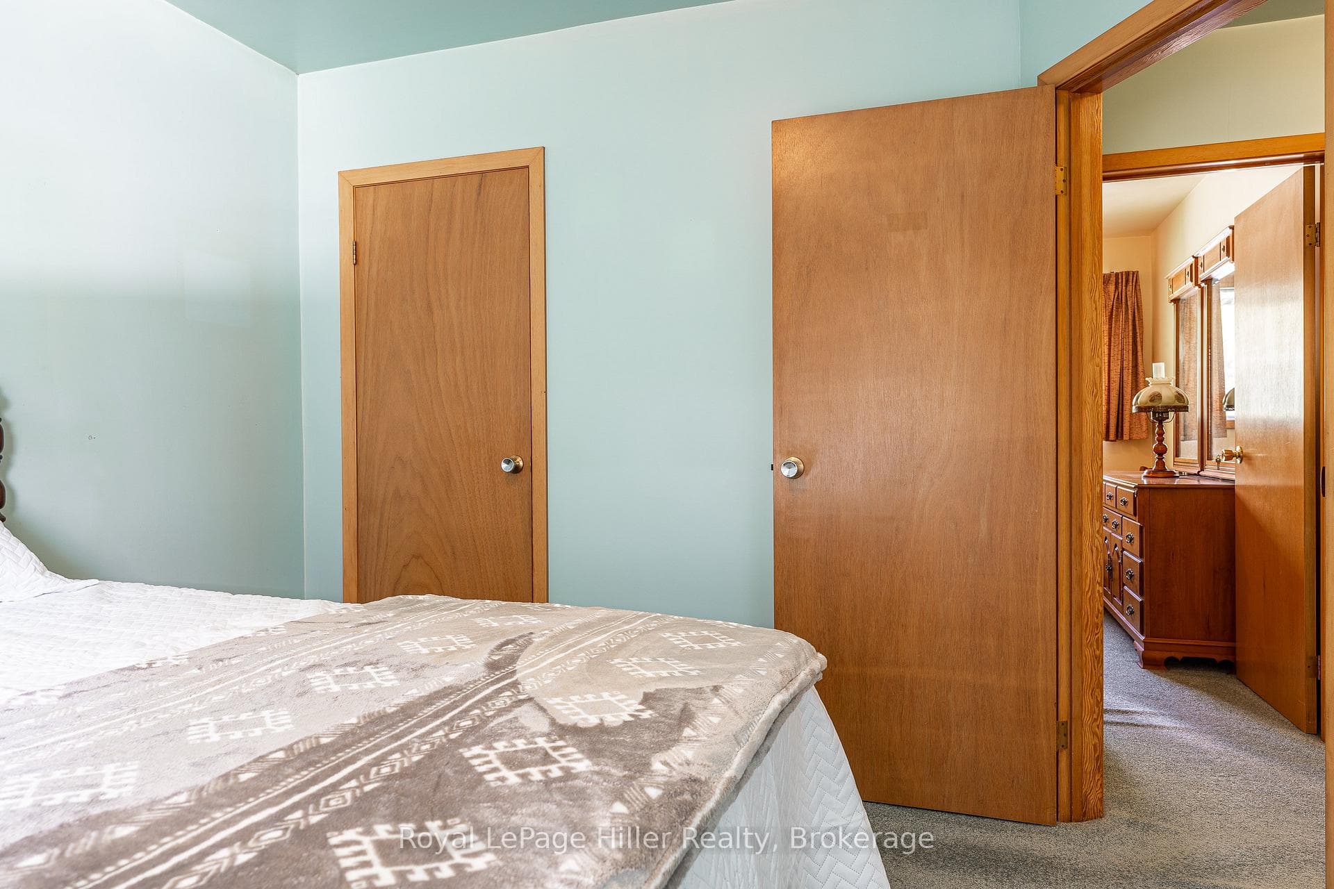 213 Home Street photo 12