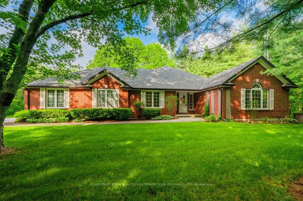 Welcome to 4543 Concession Rd 11, Puslinch