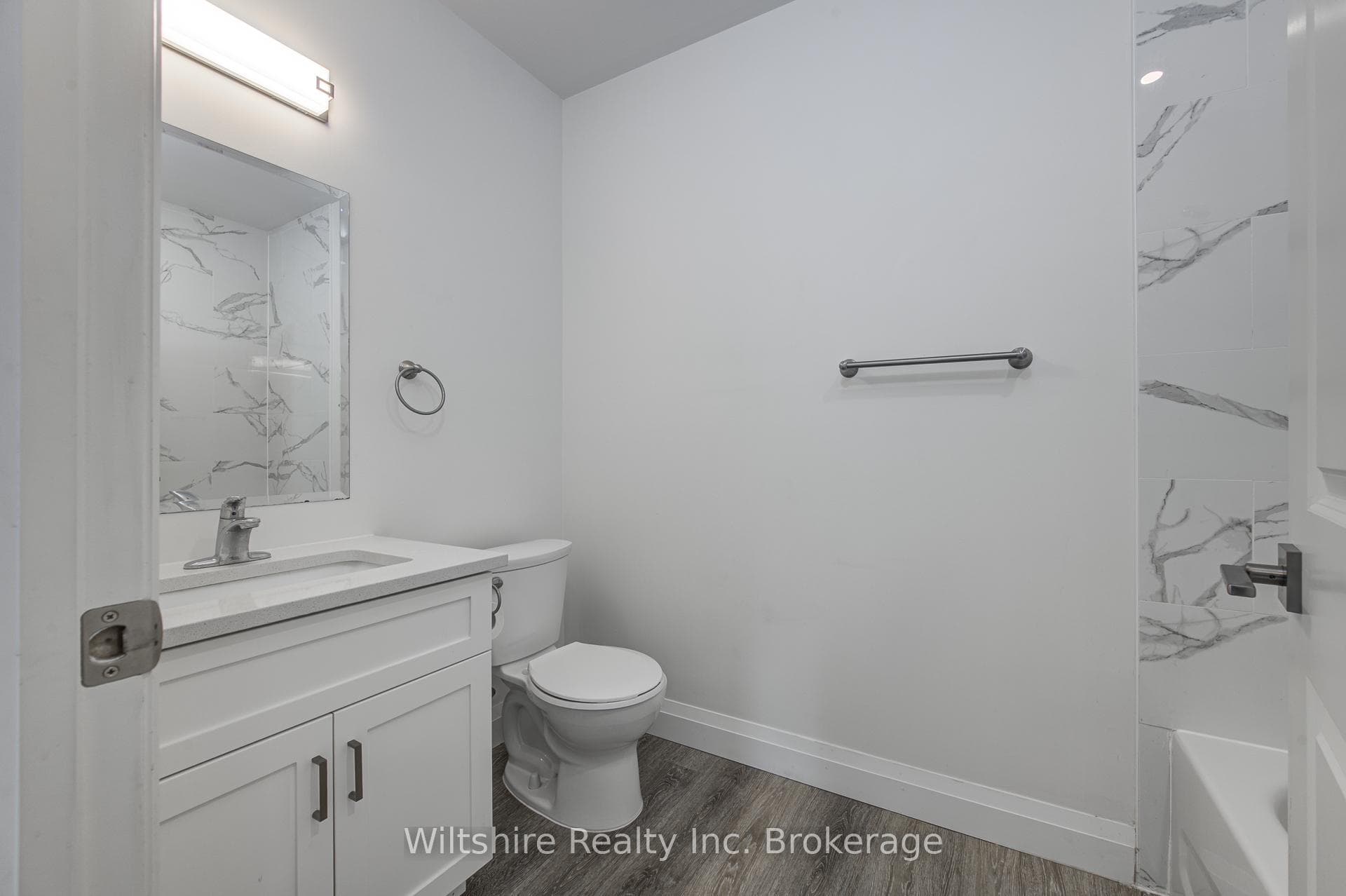 3 John Pound Road Unit 203 photo 9