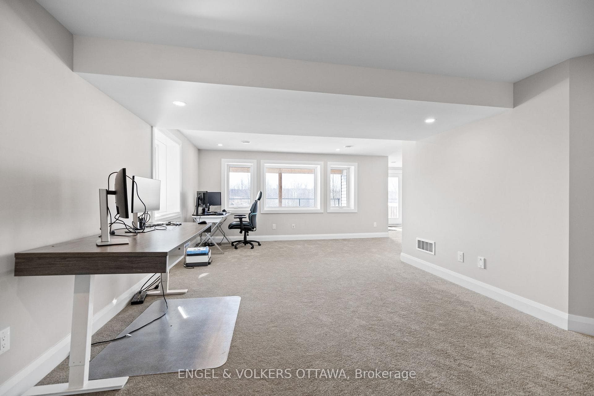 399 Longworth Avenue photo 38