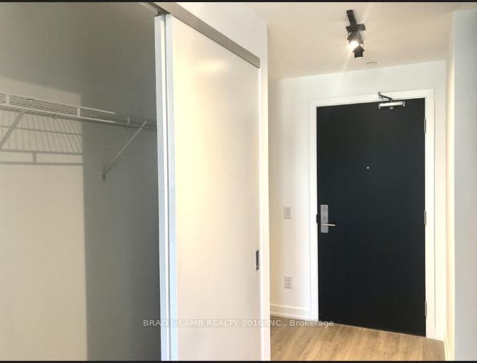 458 Richmond Street Unit 1503 photo 3