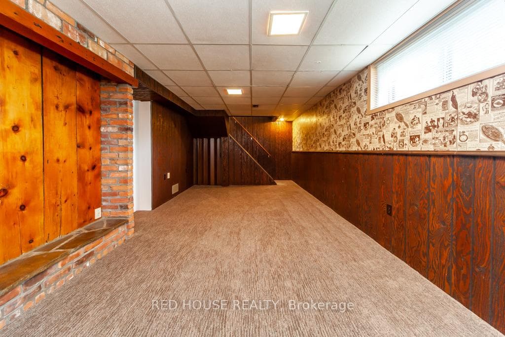 131 Cultra Square photo 18