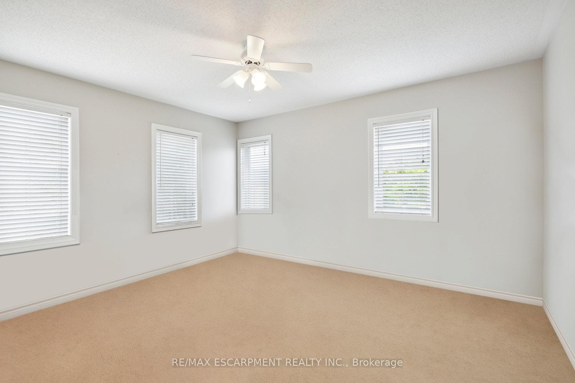 300 Ravineview Way Unit 44 photo 21