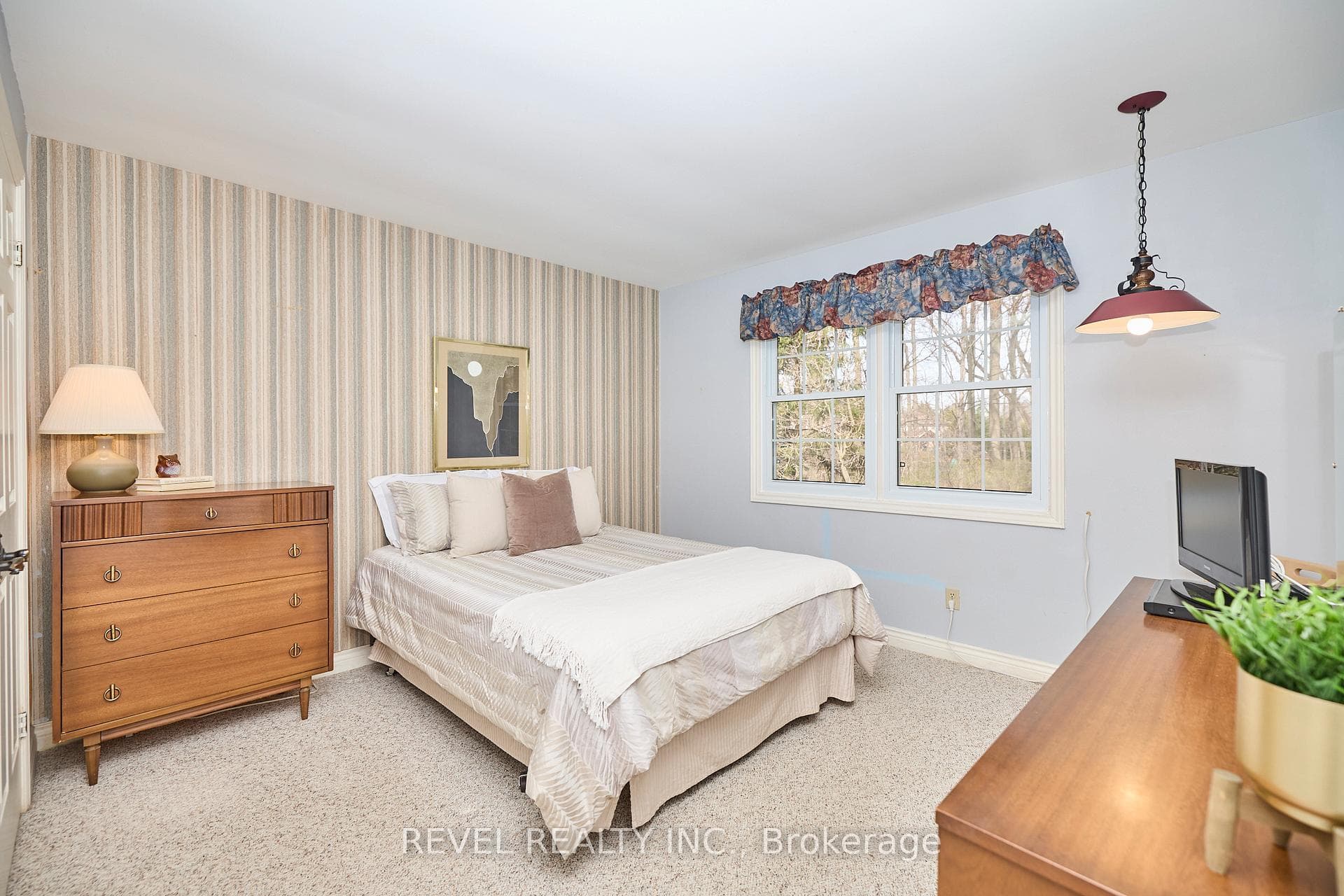 19 Parkhill Road photo 29