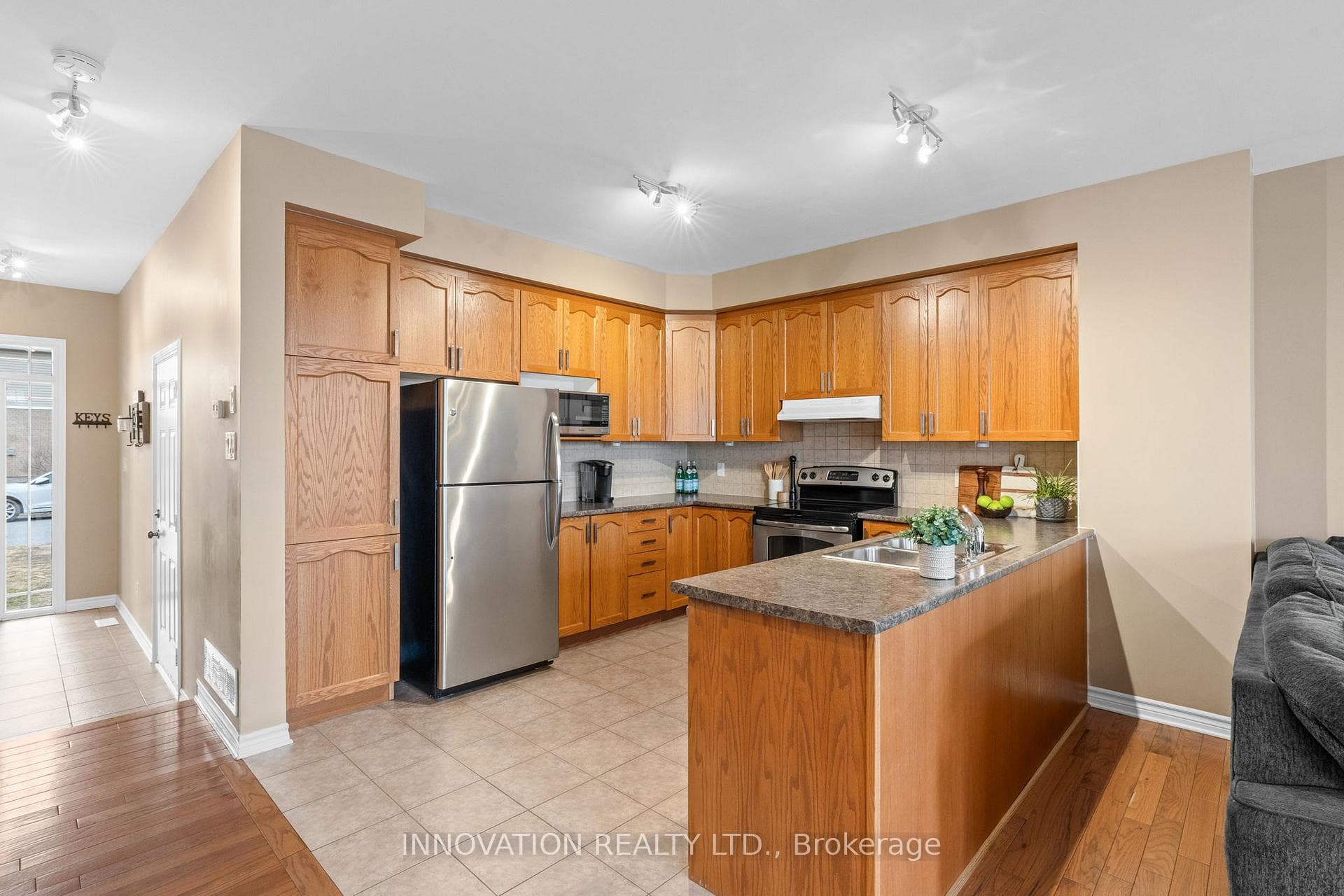 429 Celtic Ridge Crescent photo 7