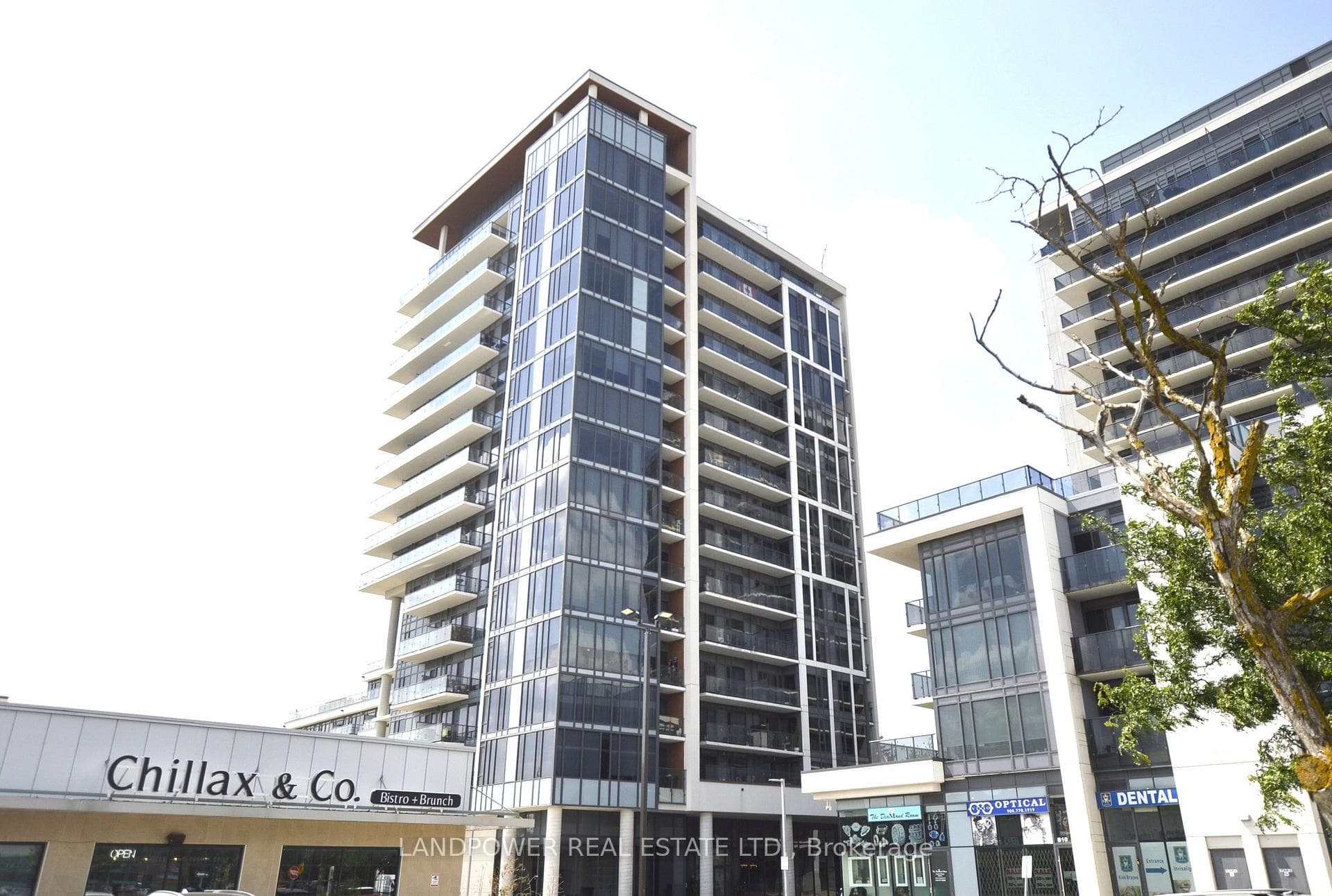 9618 Yonge Street Unit 220 photo 3
