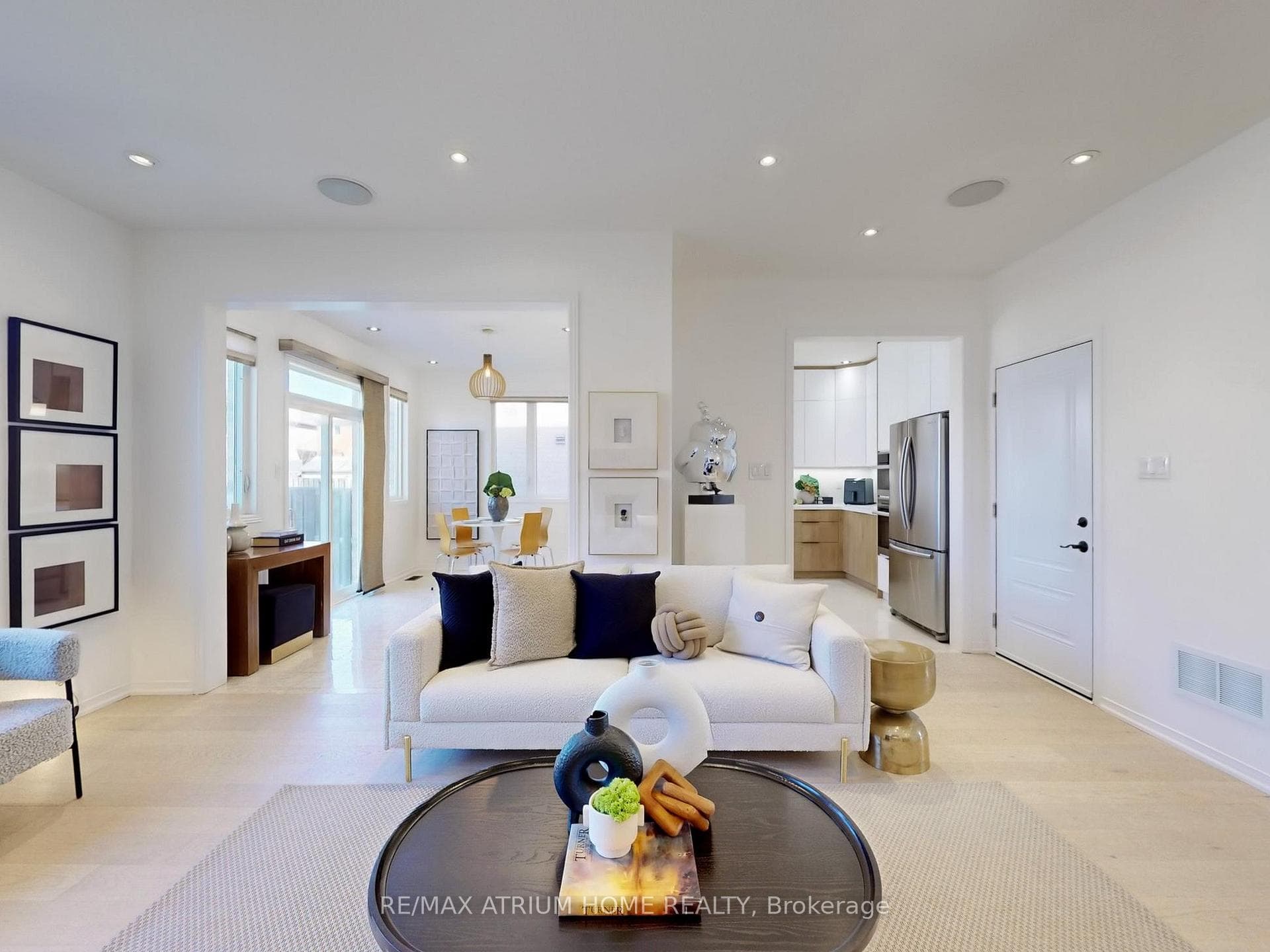 25 Willharper Gate photo 4