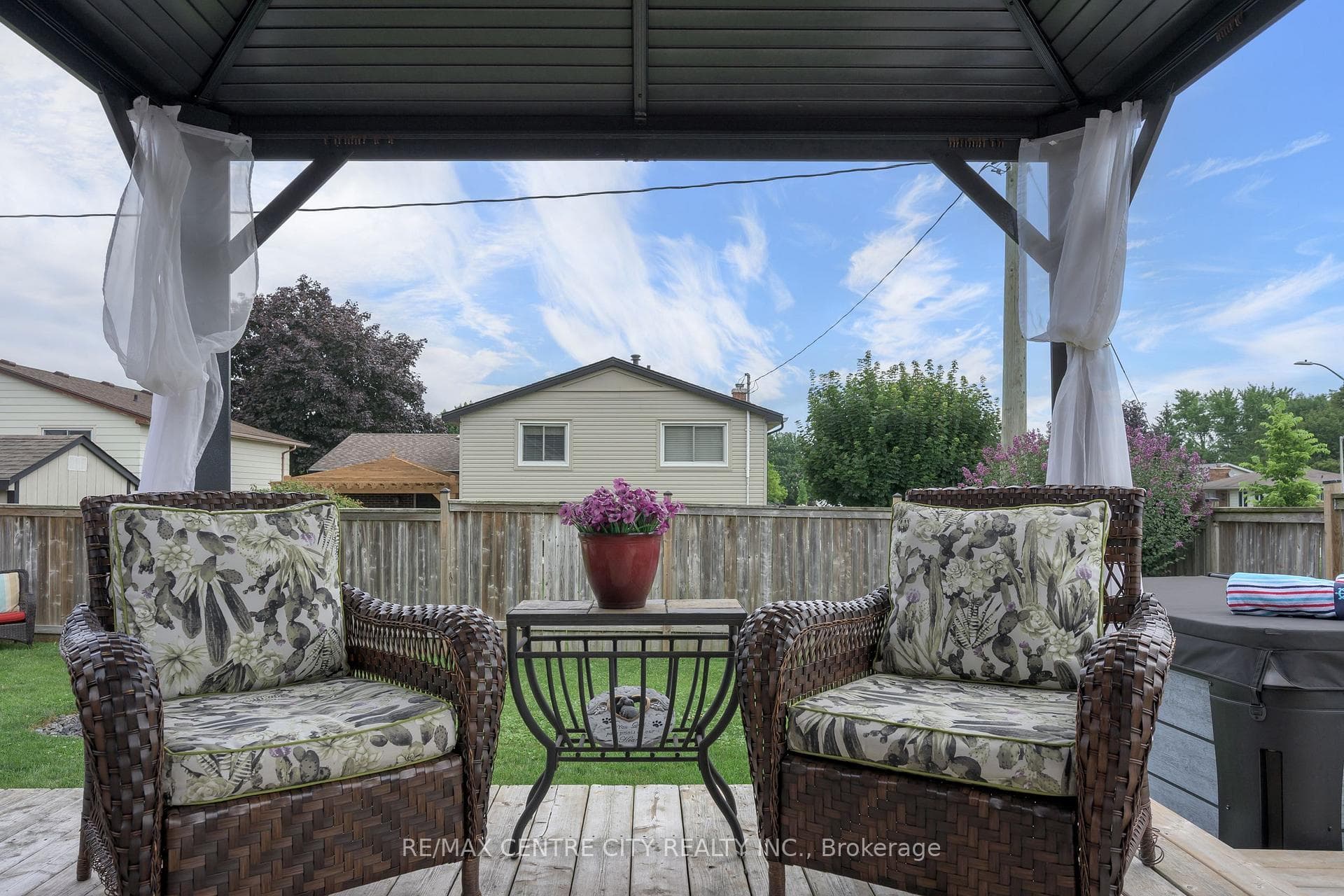 1 Idsardi Avenue photo 12