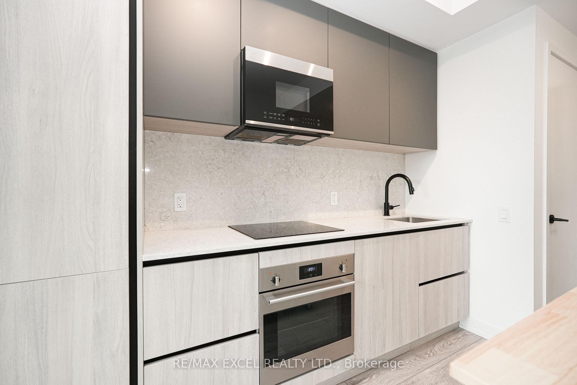108 Peter Street Unit 4509 photo 23