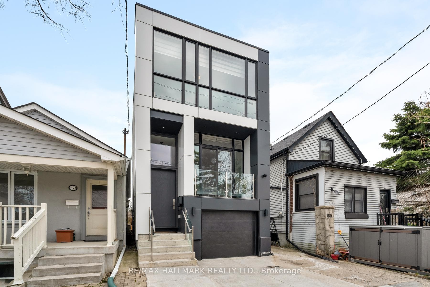 167 Sammon Avenue photo 2