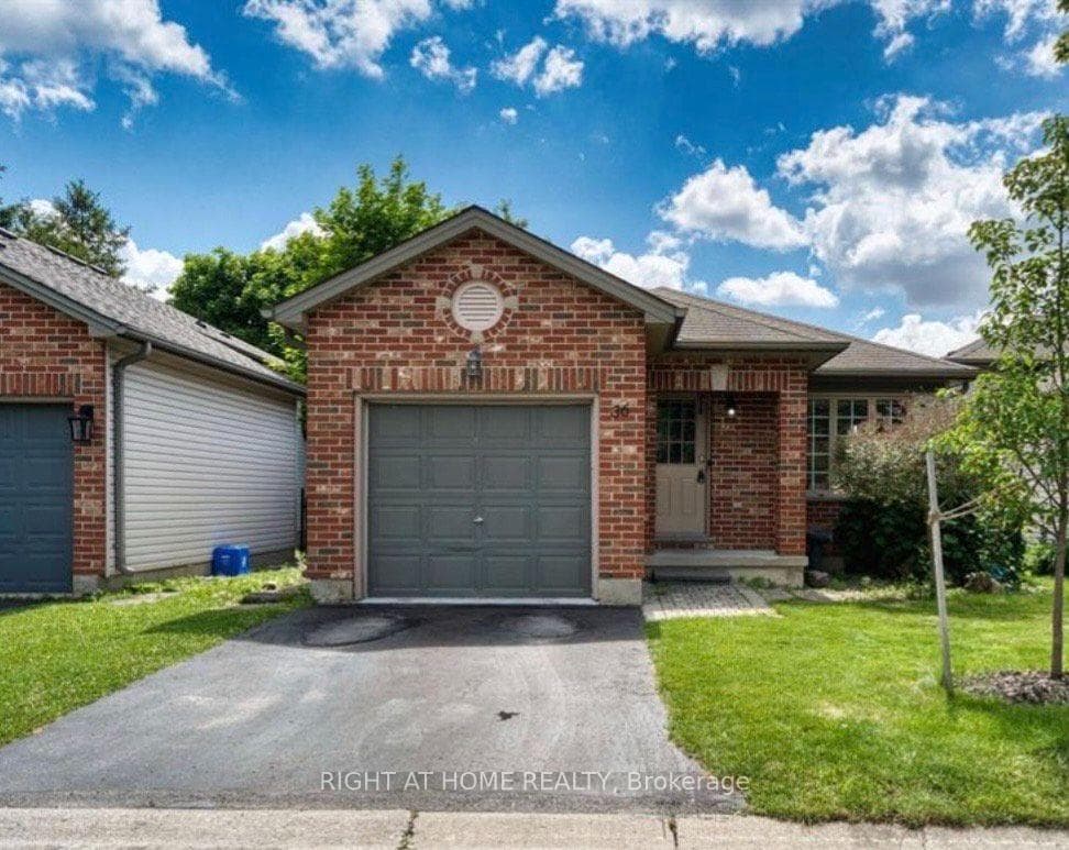 59 Pennybrook Crescent Unit 4 photo 1
