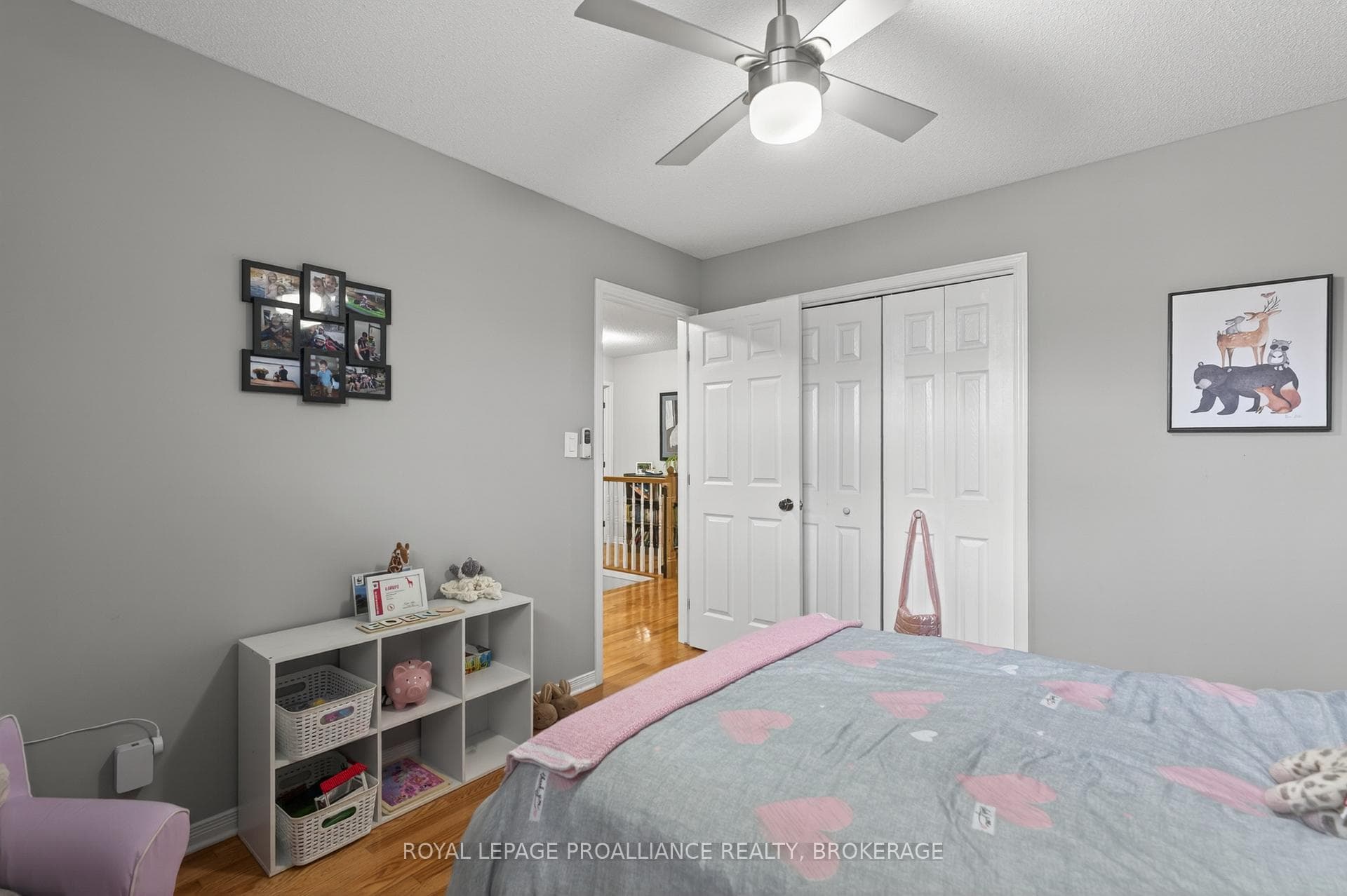 975 Bluffwood Avenue photo 26